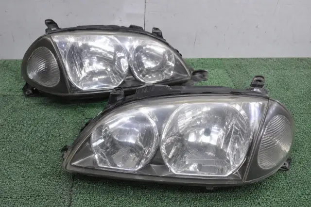 Toyota Caldina ST215 headlights for sale