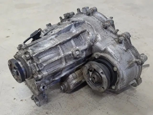 Mitsubishi Pajero transfer case for sale