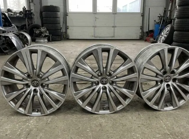 2014 Toyota harrier 19  inch Rim set