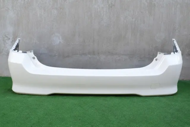 Refurbished rear bumper for Toyota Fielder 2012.
